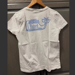 NWOT Vineyard Vines Women's Whale Fill Pocket Graphic T-Shirt Sip n Surf